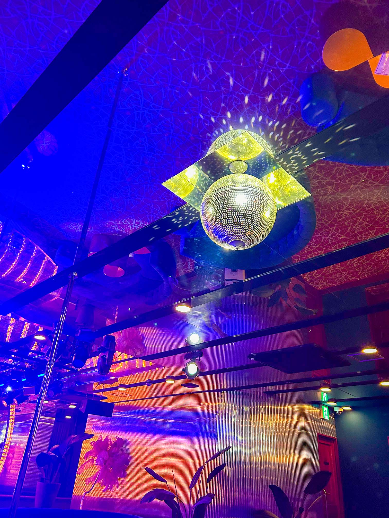 デスコボールの店