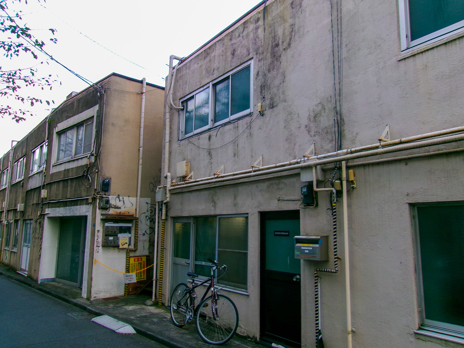 新宿区立百人町作業宿泊所の建物